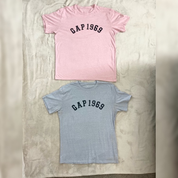Gap Bundle Mens Pink & Light Blue Graphic “1969” Tee Shirts Size XL Vintage Y2K - Picture 1 of 11